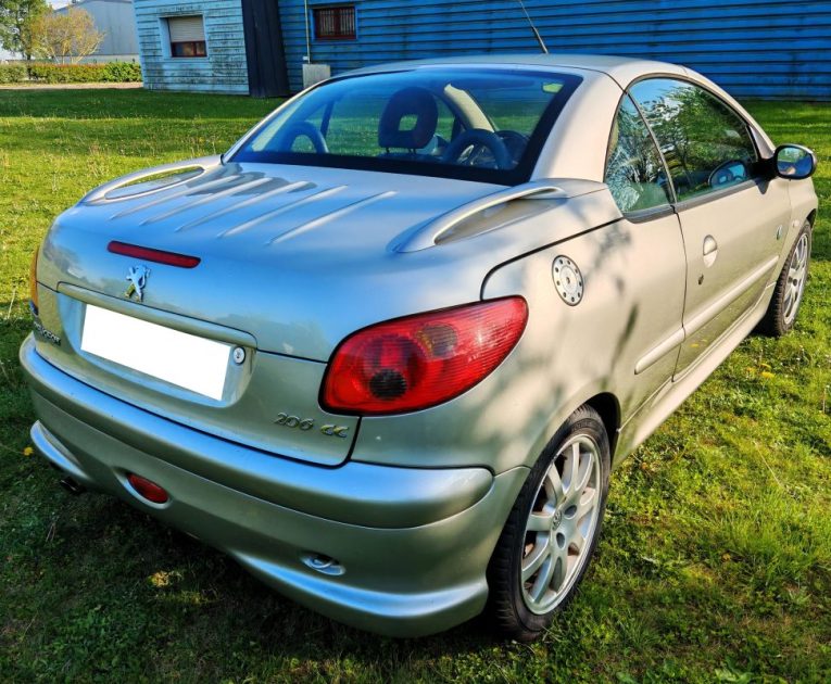 PEUGEOT 206 CC 2.0 16v ROLAND GARROS 136cv