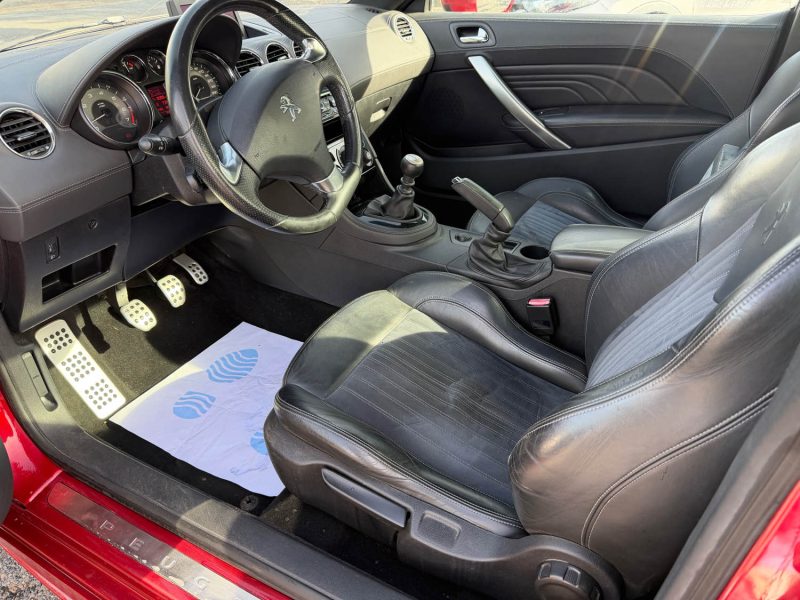 PEUGEOT RCZ  ESSENCE 156