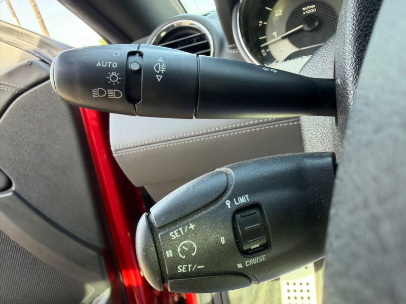 PEUGEOT RCZ  ESSENCE 156