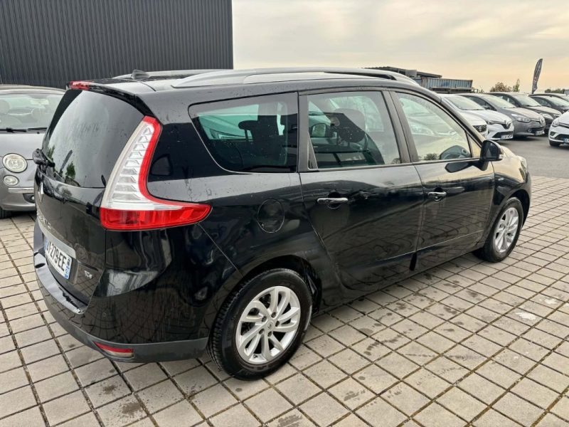 RENAULT SCENICIII 1.2 TCE 130CH ENERGY BOSE EDITION ZEN 5 PLACES  2014