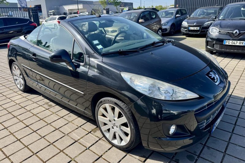 PEUGEOT 207 CC 1.6 HDI 112 CH SPORT PACK FAP FÉLINE  2011