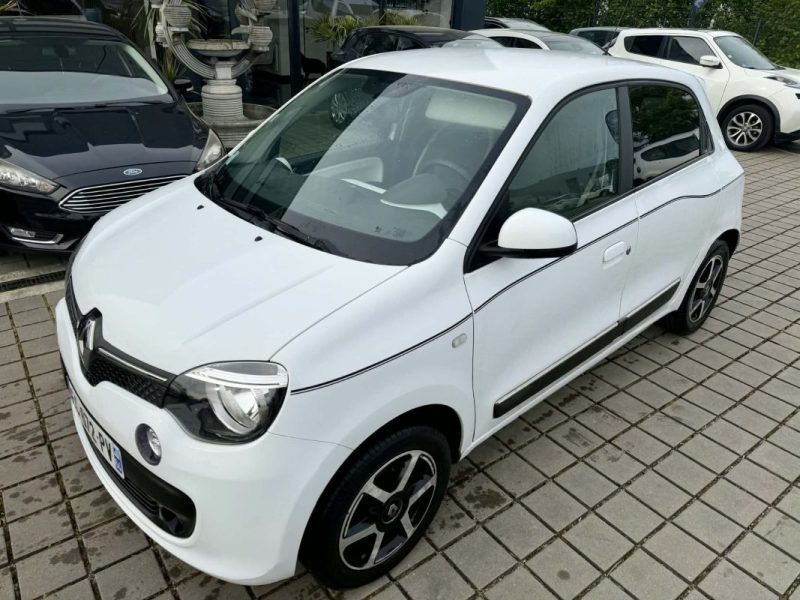RENAULT TWINGOIII 0.9 TCE 90CH ENERGY LIMITED INTENS  2016
