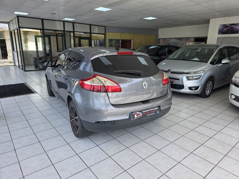 RENAULT MEGANEIII 1.5 DCI 110CH FAP BOSE ECO² ANNEE 2013 168929KM