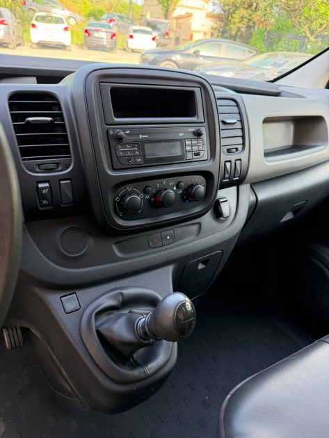 RENAULT TRAFIC 1.6 DCI 125CH