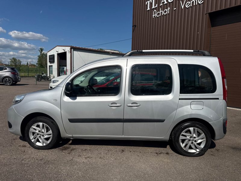 RENAULT  KANGOO  1.6 SCE 105 ZEN 5 PLACE  