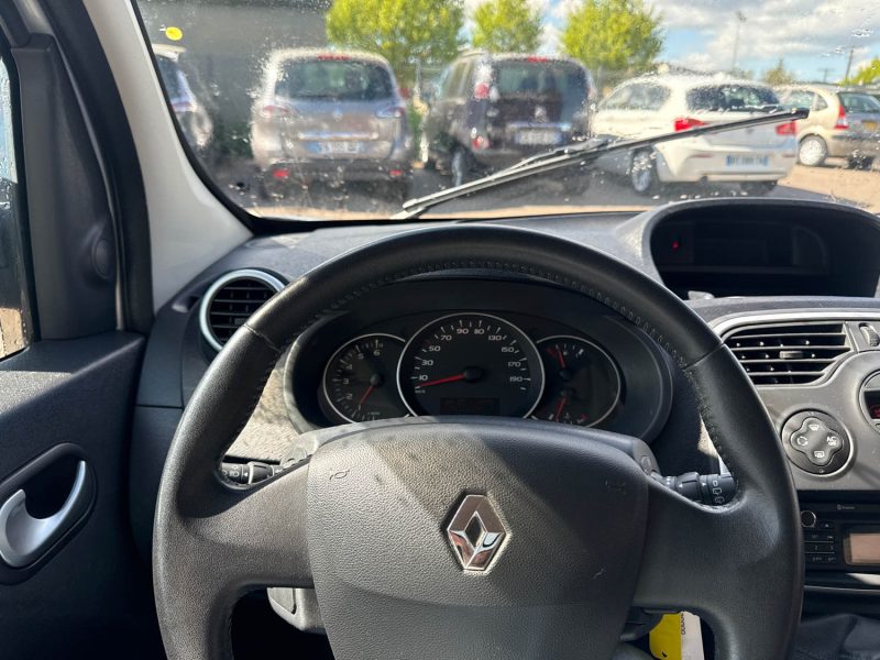 RENAULT  KANGOO  1.6 SCE 105 ZEN 5 PLACE  