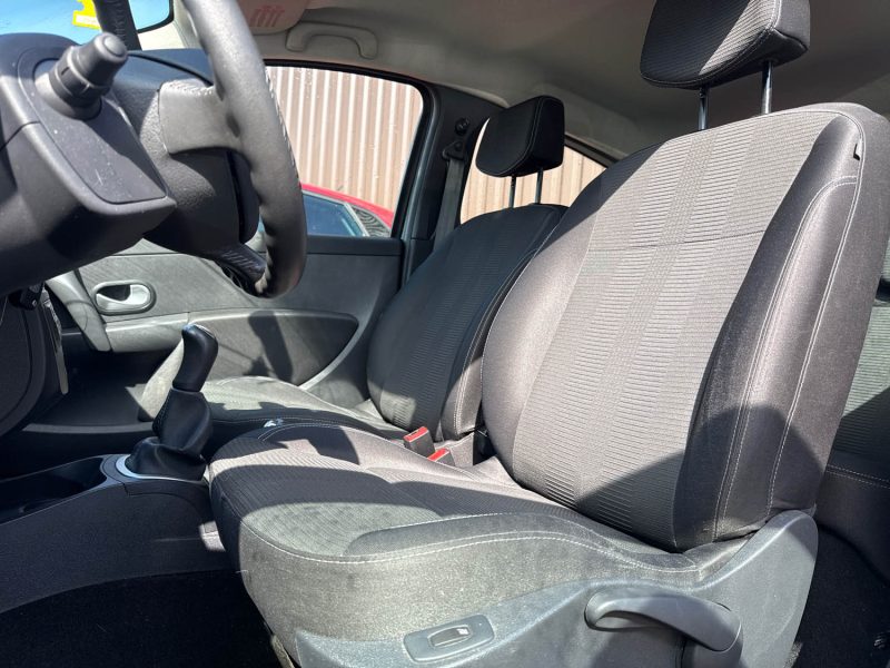RENAULT  CLIO 1.2 75CV  DYNAMIQUE 
