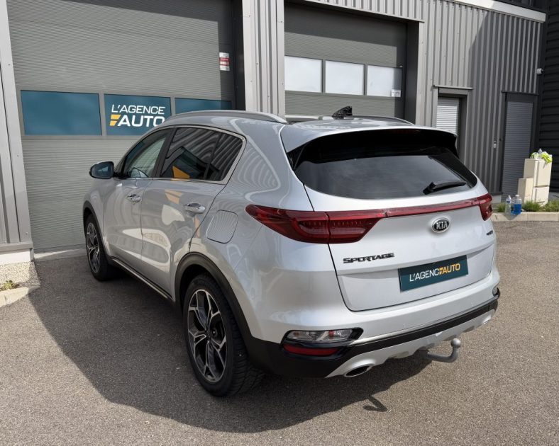 KIA Sportage GT LINE 136ch DCT7  - TOIT OUVRANT - ATTELAGE