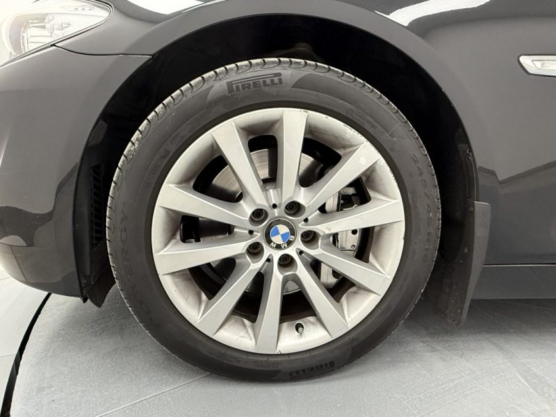 B.M.W. SERIE 5 530D 245CV CONFORT BVA 