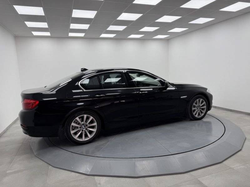 B.M.W. SERIE 5 530D 245CV CONFORT BVA 