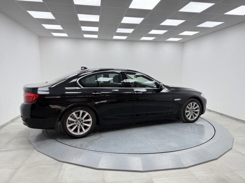 B.M.W. SERIE 5 530D 245CV CONFORT BVA 
