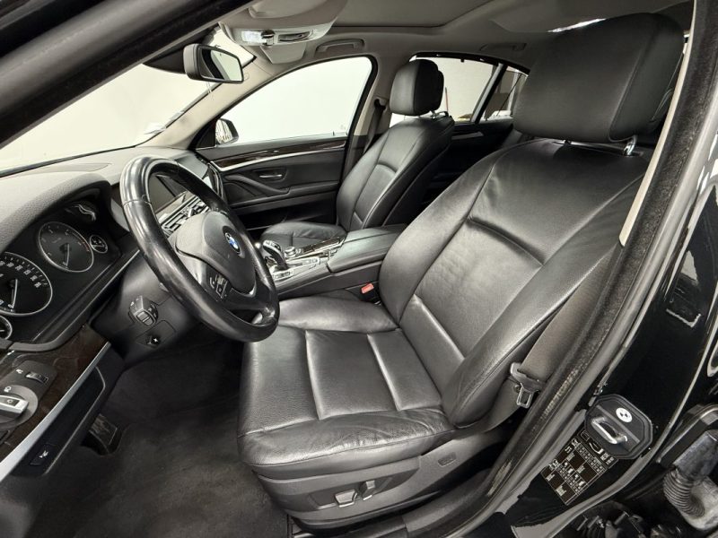 B.M.W. SERIE 5 530D 245CV CONFORT BVA 