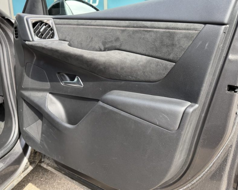 DS DS3 Crossback 100ch Performance Line + - Alcantara - Très bon état - Boite manuelle 6 rapports - 