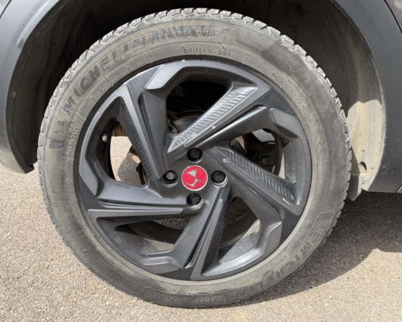 DS DS3 Crossback 100ch Performance Line + - Alcantara - Très bon état - Boite manuelle 6 rapports - 