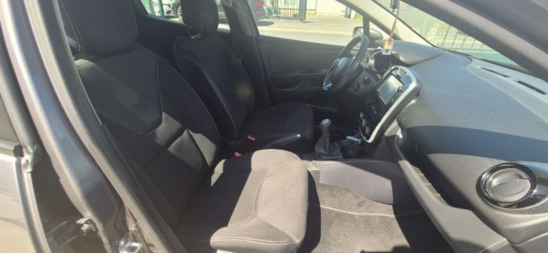 RENAULT CLIO IV 1.5 DCI 90CH ENERGY LIMITED 2015