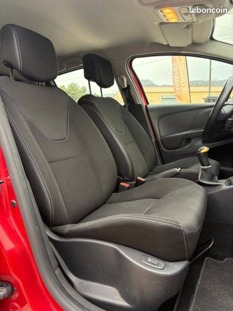 RENAULT CLIO IV 0.9 TCE 90CH ENERGY INTENS ECO² 2015