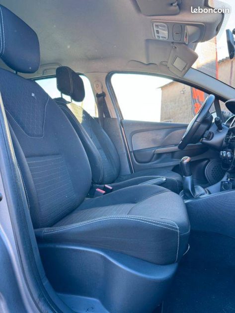 RENAULT CLIO IV 0.9 TCE 90CH ENERGY INTENS ECO² 2015