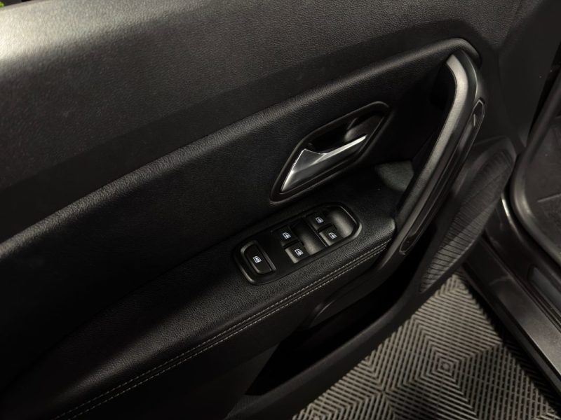 DACIA DUSTER II PRESTIGE 1.3 TCE 150 Cv 4x2 ECRAN GPS APPLE CARPLAY BVM6 CRIT AIR 1 - GARANTIE 1 AN