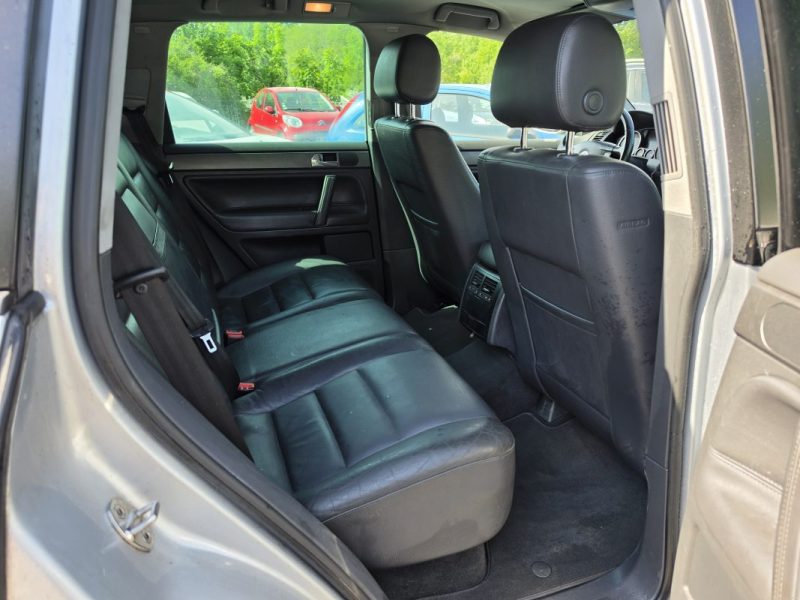 VOLKSWAGEN TOUAREG 3.0 V6 TDI TIPTRONIC 2007 -175230 KM 