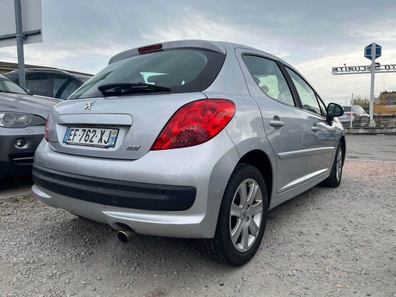 Peugeot 207 1.6i 16v Boite Auto Garantie 