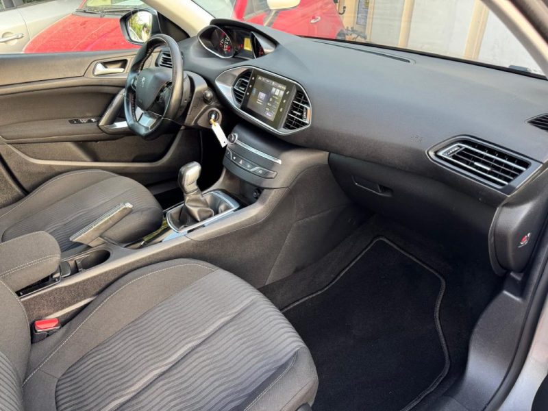 PEUGEOT 308 II 1.6 BLUEHDI 100CH ACTIVE S&S 5P 2016