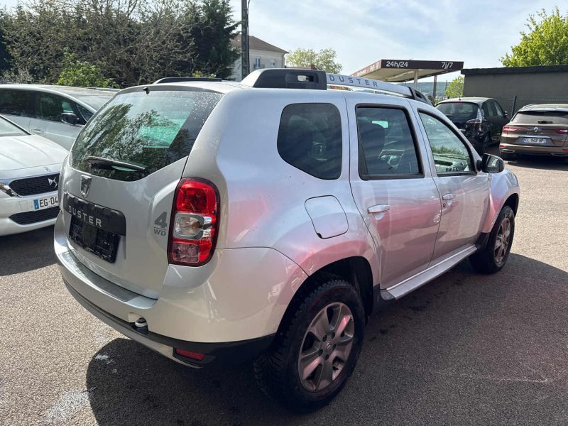 DACIA DUSTER  1.6 105 LAUREATE 4X4  