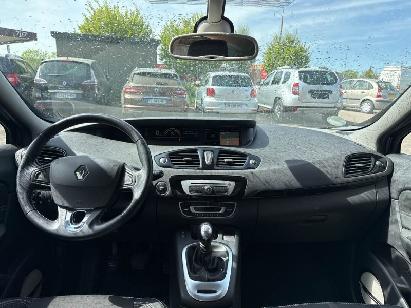 RENAULT GRAND SCENIC  1.5 DCI 110 BOSE EDITION  