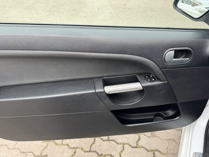 FORD FIESTA ST 150 CH GARANTIE 12 MOIS 