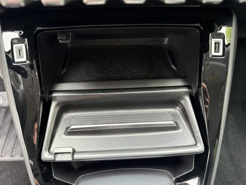 PEUGEOT 2008 II E 2008 136CH ALLURE  2020 SOH 92%