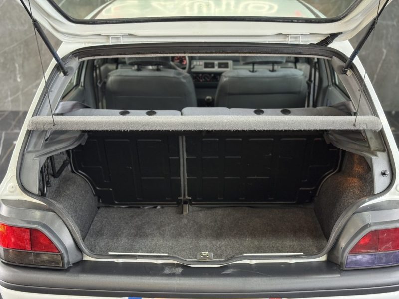 RENAULT CLIO 1 FIDJI 1.2 1996