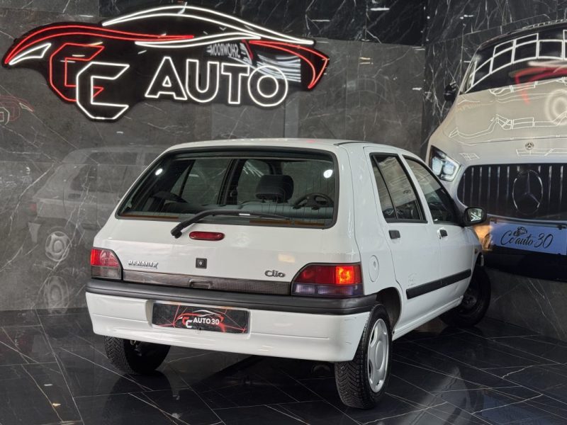 RENAULT CLIO 1 FIDJI 1.2 1996