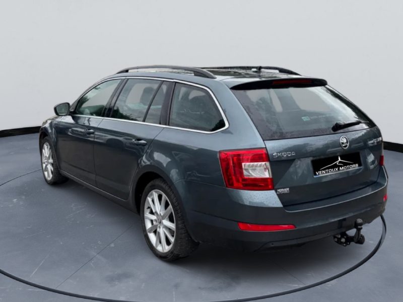SKODA OCTAVIA COMBI 1.6 TDI 110 EDITION /ATTELAGE/