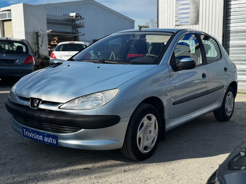 PEUGEOT 206 1.4 STYLE 2002