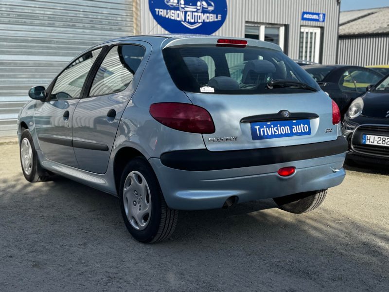 PEUGEOT 206 1.4 STYLE 2002