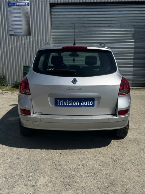 RENAULT CLIO 1.2  16V 75CH ESSENCE 2009