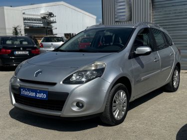 RENAULT CLIO 1.2  16V 75CH ESSENCE 2009