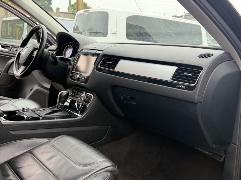 VOLKSWAGEN TOUAREG 3.0 V6 TDI 245 CARAT  2011
