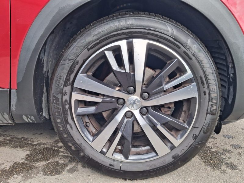 PEUGEOT 3008 1.5 HDI BVM6 ALLURE VIRTUAL COCKPIT 