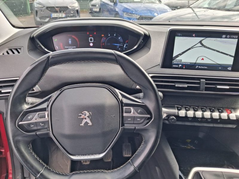 PEUGEOT 3008 1.5 HDI BVM6 ALLURE VIRTUAL COCKPIT 