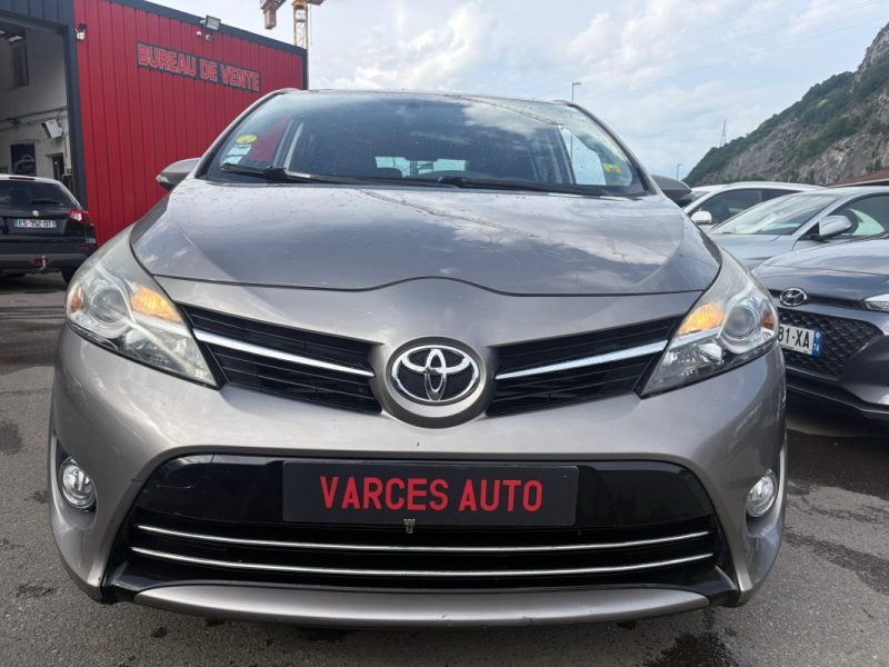 TOYOTA VERSO 112 D-4D SKYVIEW 7 PLACES 