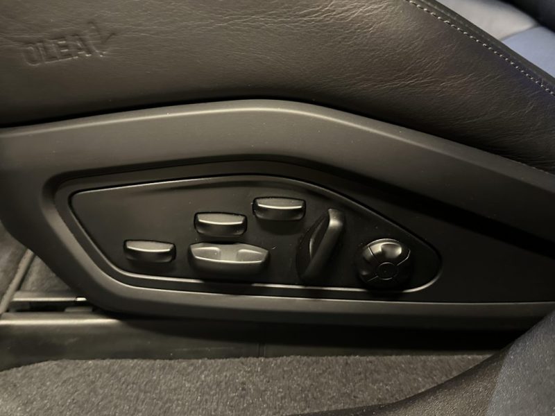 PORSCHE TAYCAN TURBO - 1ère Main - Excellent état - CT VIERGE -