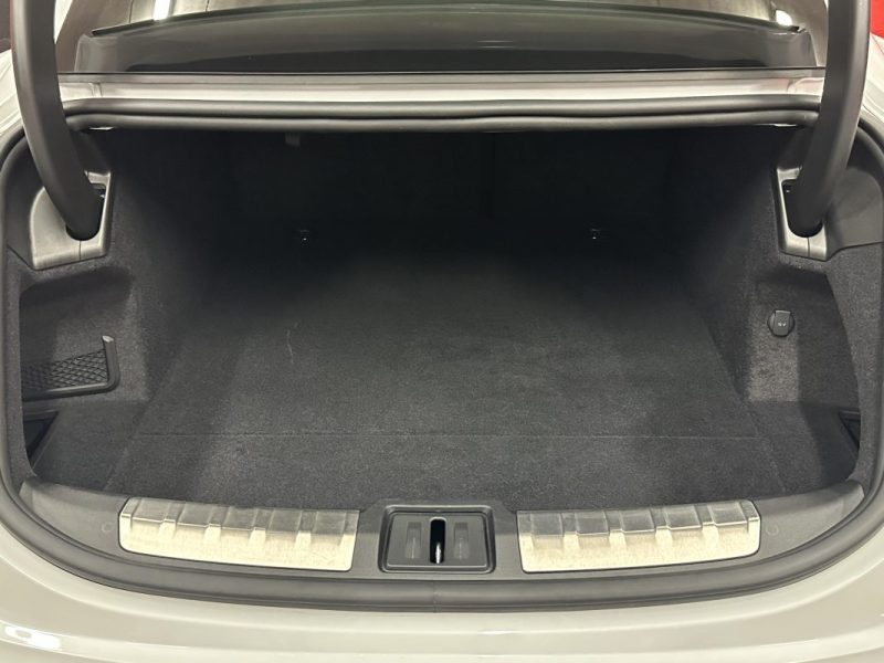 PORSCHE TAYCAN TURBO - 1ère Main - Excellent état - CT VIERGE -