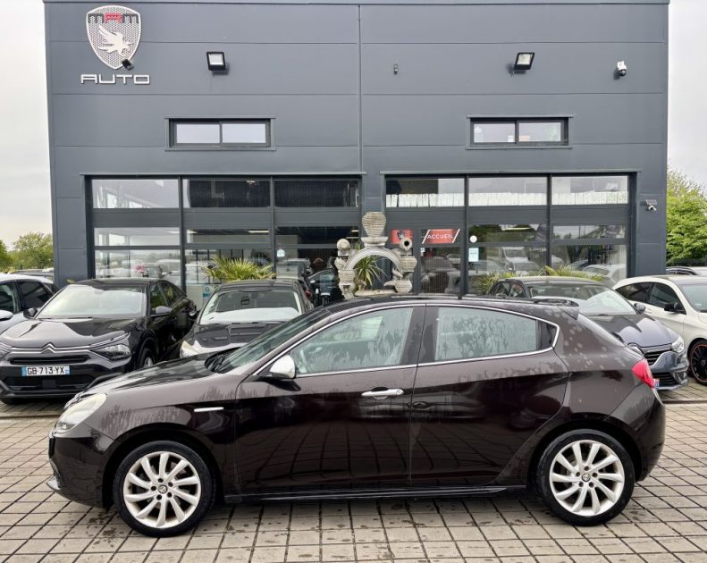 ALFA ROMEO GIULIETTA 1.4i 170CH TURBO TURISMO E85 2010