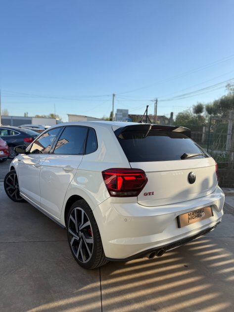 VOLKSWAGEN POLO GTI 200 DSG6  