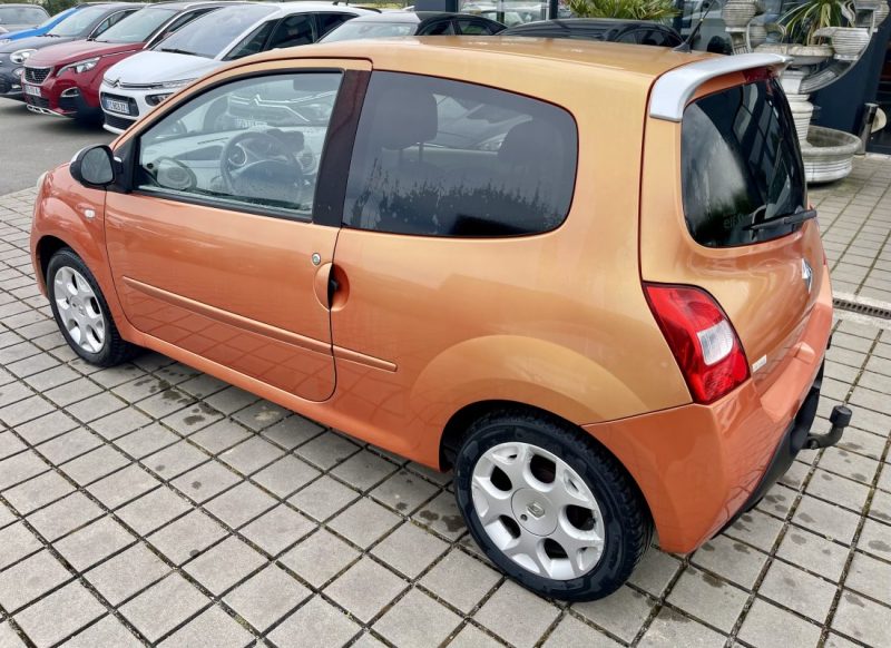 RENAULT TWINGO II 1.2I TCE 100CH GT