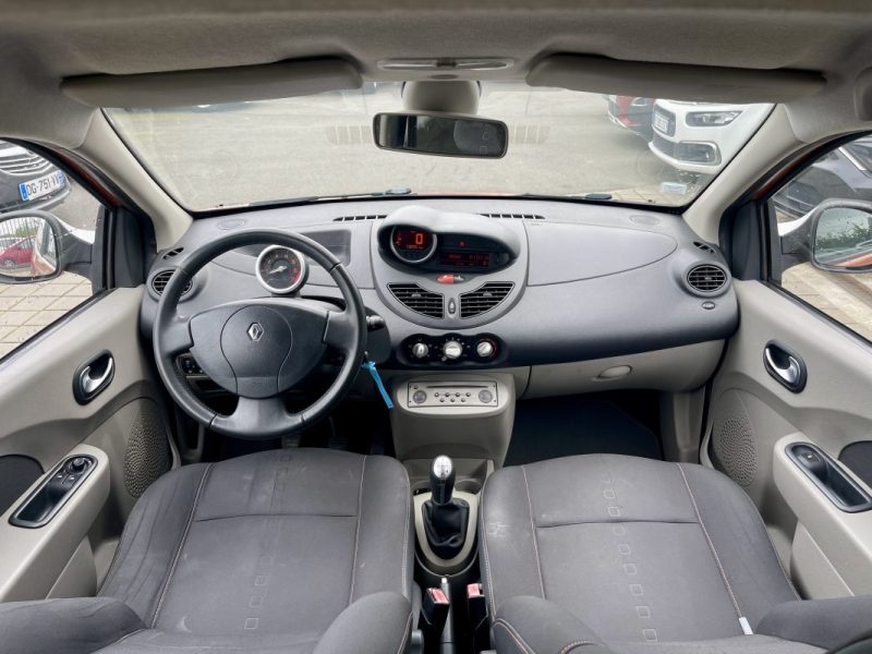 RENAULT TWINGO II 1.2I TCE 100CH GT
