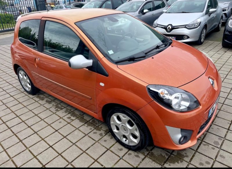 RENAULT TWINGO II 1.2I TCE 100CH GT