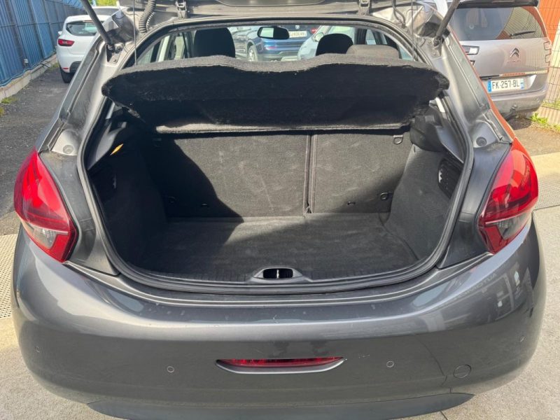 PEUGEOT 208 1.6 HDI 100CV S&S ALLURE 