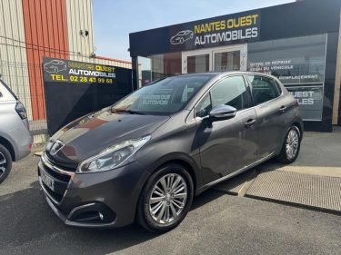 PEUGEOT 208 1.6 HDI 100CV S&S ALLURE 