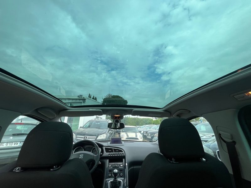Peugeot 3008 1.6 HDI 110 Ch Feline Garantie